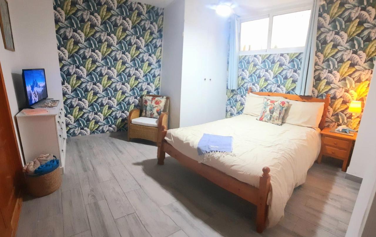 Fabulous Detached Large Villa 5 Bedrooms 3 Bathrooms Backing Onto Villamartin Golf Course Εξωτερικό φωτογραφία