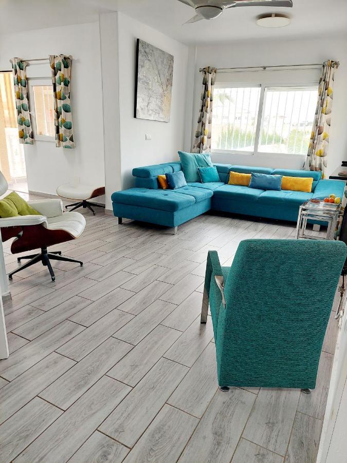 Fabulous Detached Large Villa 5 Bedrooms 3 Bathrooms Backing Onto Villamartin Golf Course Εξωτερικό φωτογραφία