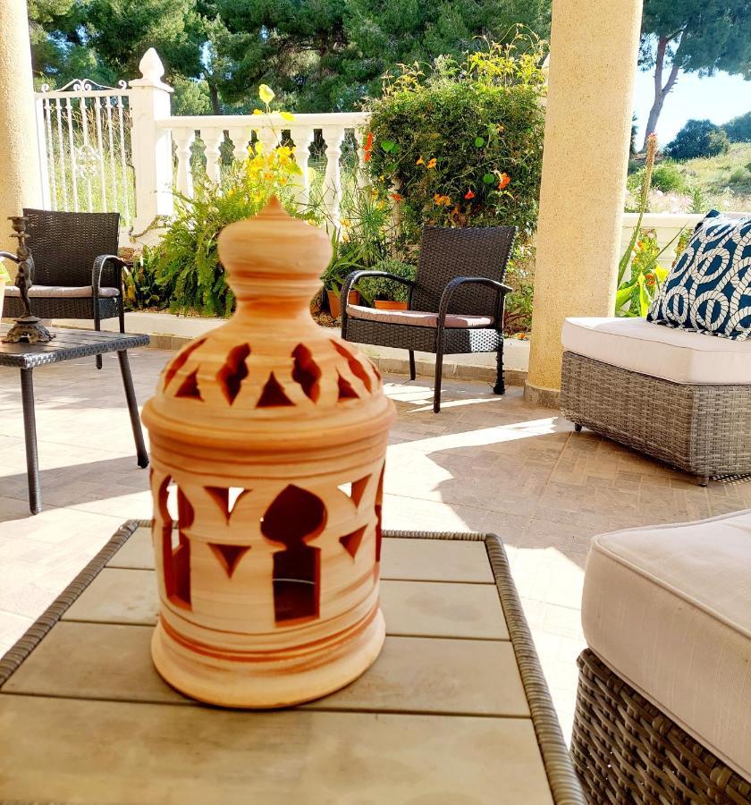 Fabulous Detached Large Villa 5 Bedrooms 3 Bathrooms Backing Onto Villamartin Golf Course Εξωτερικό φωτογραφία